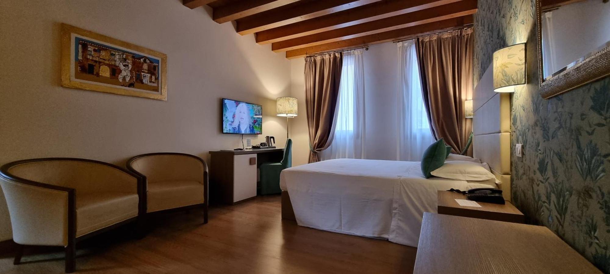 Unahotels Eco Hotel Villa Costanza Venezia Mestre Dış mekan fotoğraf