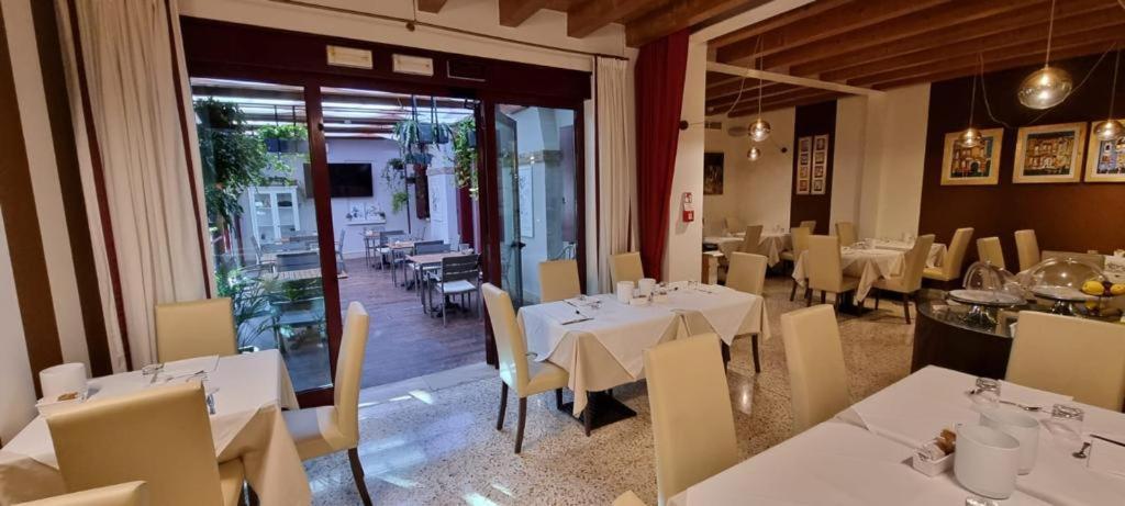 Unahotels Eco Hotel Villa Costanza Venezia Mestre Dış mekan fotoğraf
